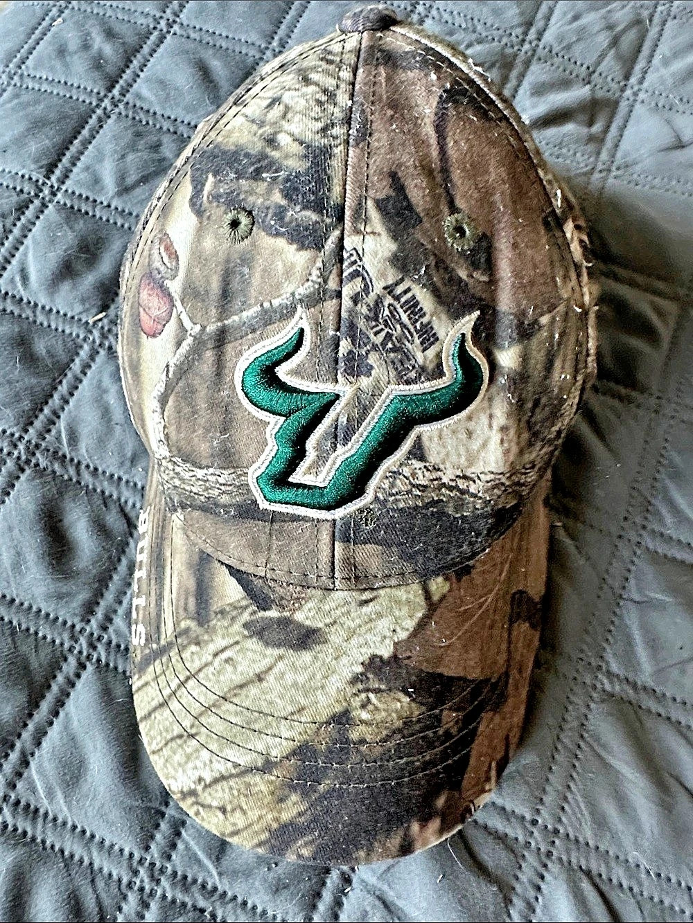 USF University of South Florida- Realtree Camouflage Logo Hat in Brown & Green